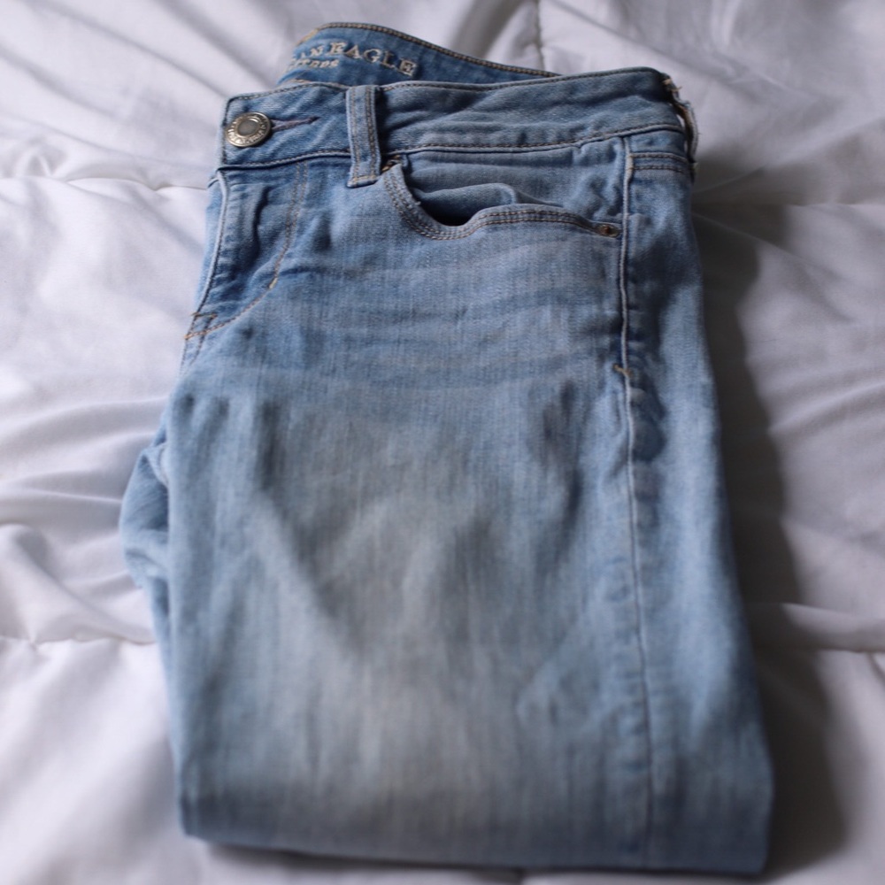 American Eagle Skinny Light Wash Jeans